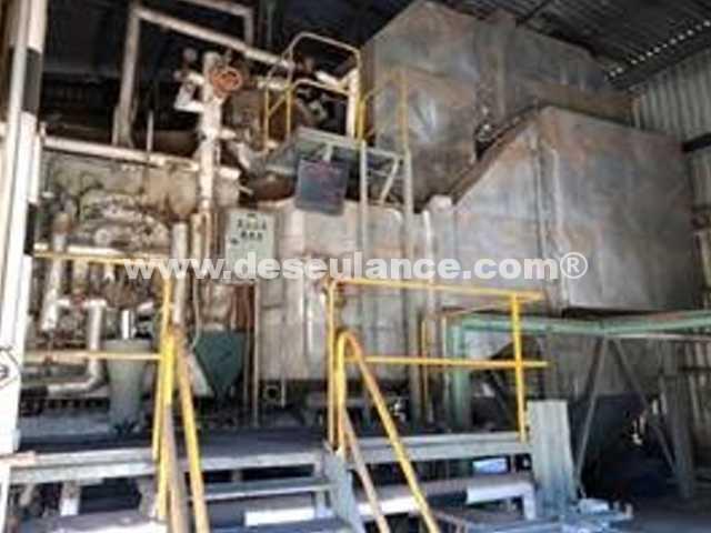 25/21054 - CALDEIRA AQUATUBULAR A ÓLEO M/CBC MOD. CBC30000, 30.000 KG/H