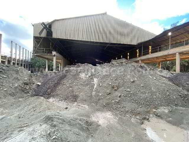 206/25038 - 7.000 TONS (LANCE POR TON) MISTURA DE GESSO/CIMENTO. 