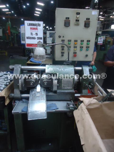 02/25065 - LAMINADORA MANUAL M/CAVOUR MOD. TL-15, CAPAC. 15 TONS, 