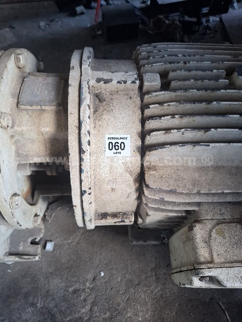 60/25067 - BOMBA DN 100/25 C/MOTOR WEG 25 CV, 1.765 RPM, 220/380/440V.