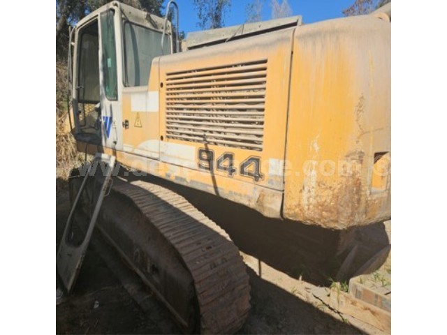 207/25069 - ESCAVADEIRA M/LIEBHERR MOD. R944C, ANO 10. (ID 7250).
