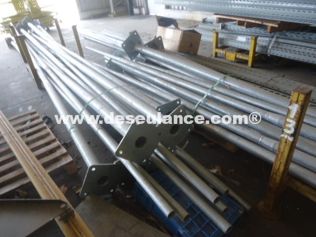 13/25089 - 27 POSTES TUBULARES EM AÇO GALVANIZADO 7 M M/FORTLIGHT, 