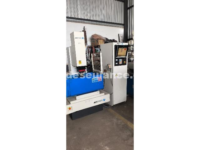 23/26005 - ELETROEROSÃO M/ACTSPARK MOD. SP1. 