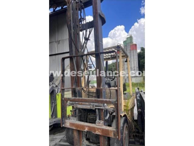 318/26017 - EMPILHADEIRA HYSTER MOD. H60XM, CAPAC. 2,6 T. 