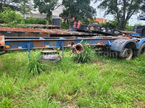 01/26043 - SEMIRREBOQUE 3 EIXOS TIPO PRANCHA PORTA CONTAINER M/RANDON 