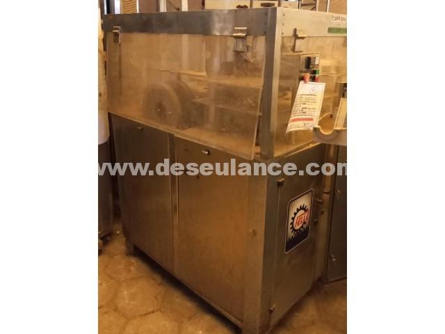283/26077 - MÁQ. COMPRESSORA.