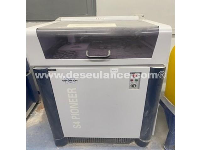 44/26092 - ESPECTRÔMETRO DE FLUORESCÊNCIA RAIO-X M/BRUKER (ID 8604)